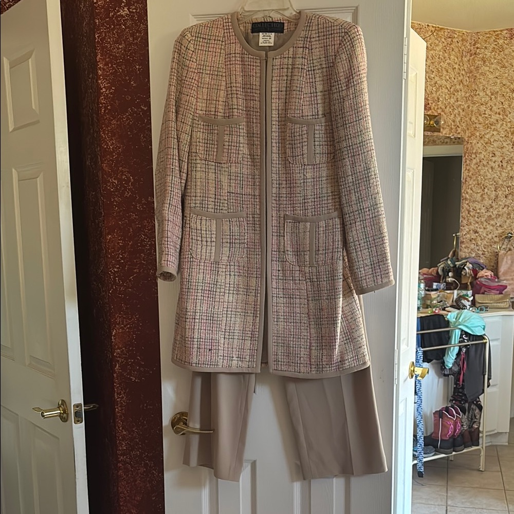 Vintage Harve Benard Collection Set